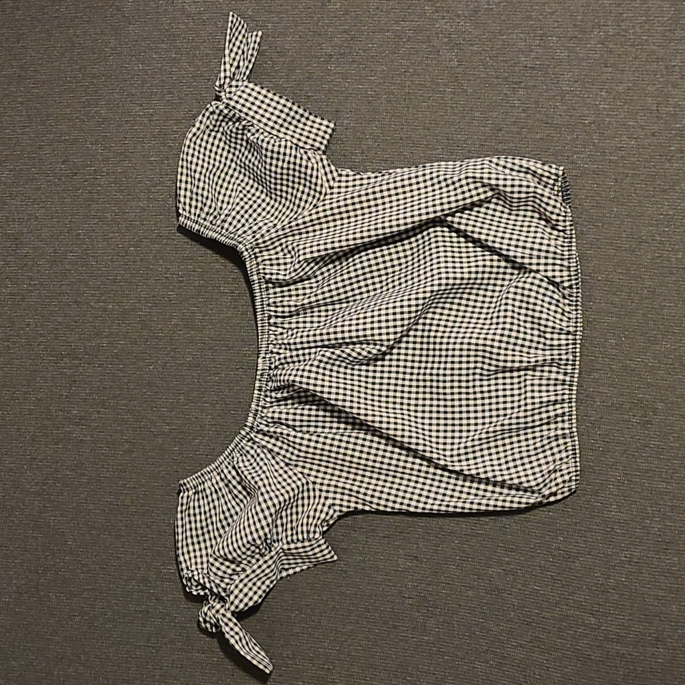 Black and White Gingham Crop Top